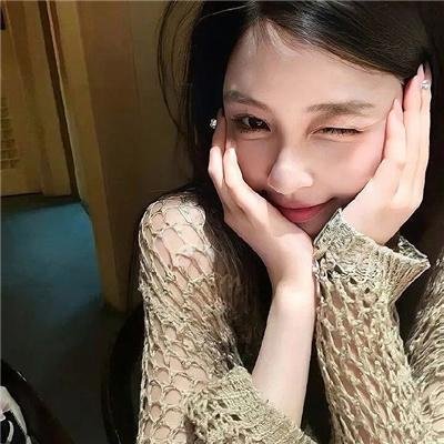 黑玫瑰公寓